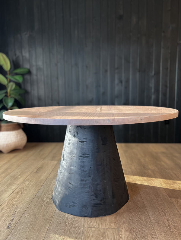 Sven Dining Table